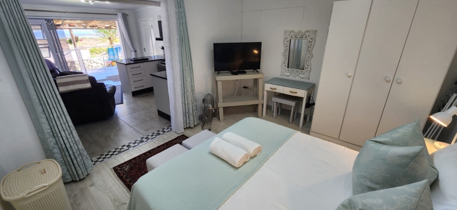 7 Bedroom Property for Sale in Jacobsbaai Western Cape